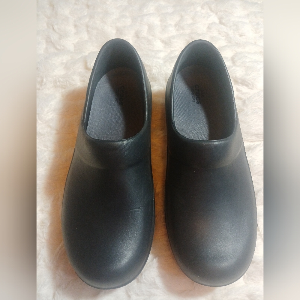 Crocs Neria Pro II Clogs Womens 10 Slip On Slip Resistant Black Work Shoes